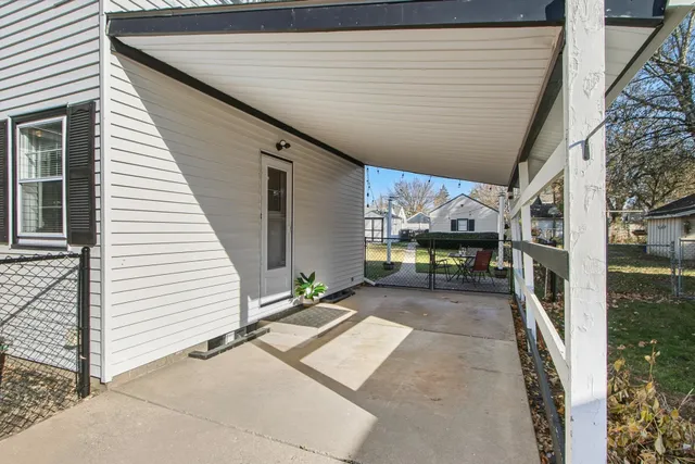 $235,000 | 853 McKinley Avenue, Beloit, WI 53511