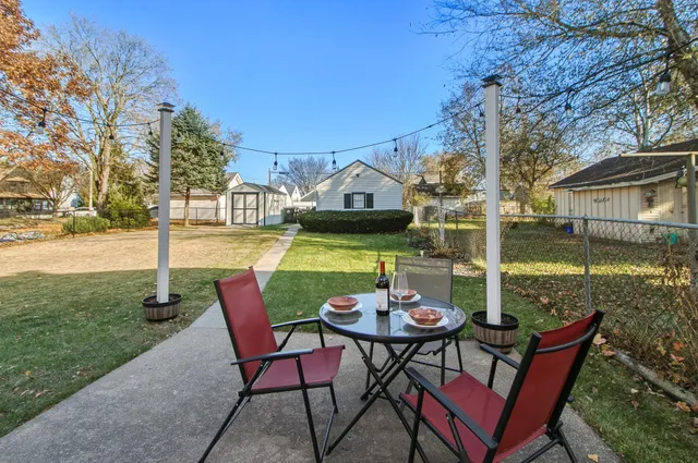 $235,000 | 853 McKinley Avenue, Beloit, WI 53511