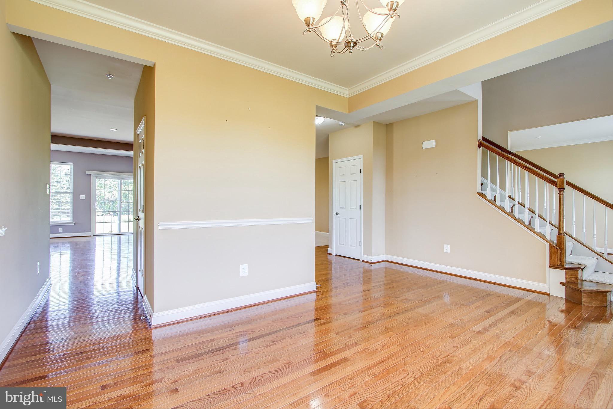 15530 Germantown Road Germantown, MD 20874 - Photo 16 of 53 Formal Dining Room