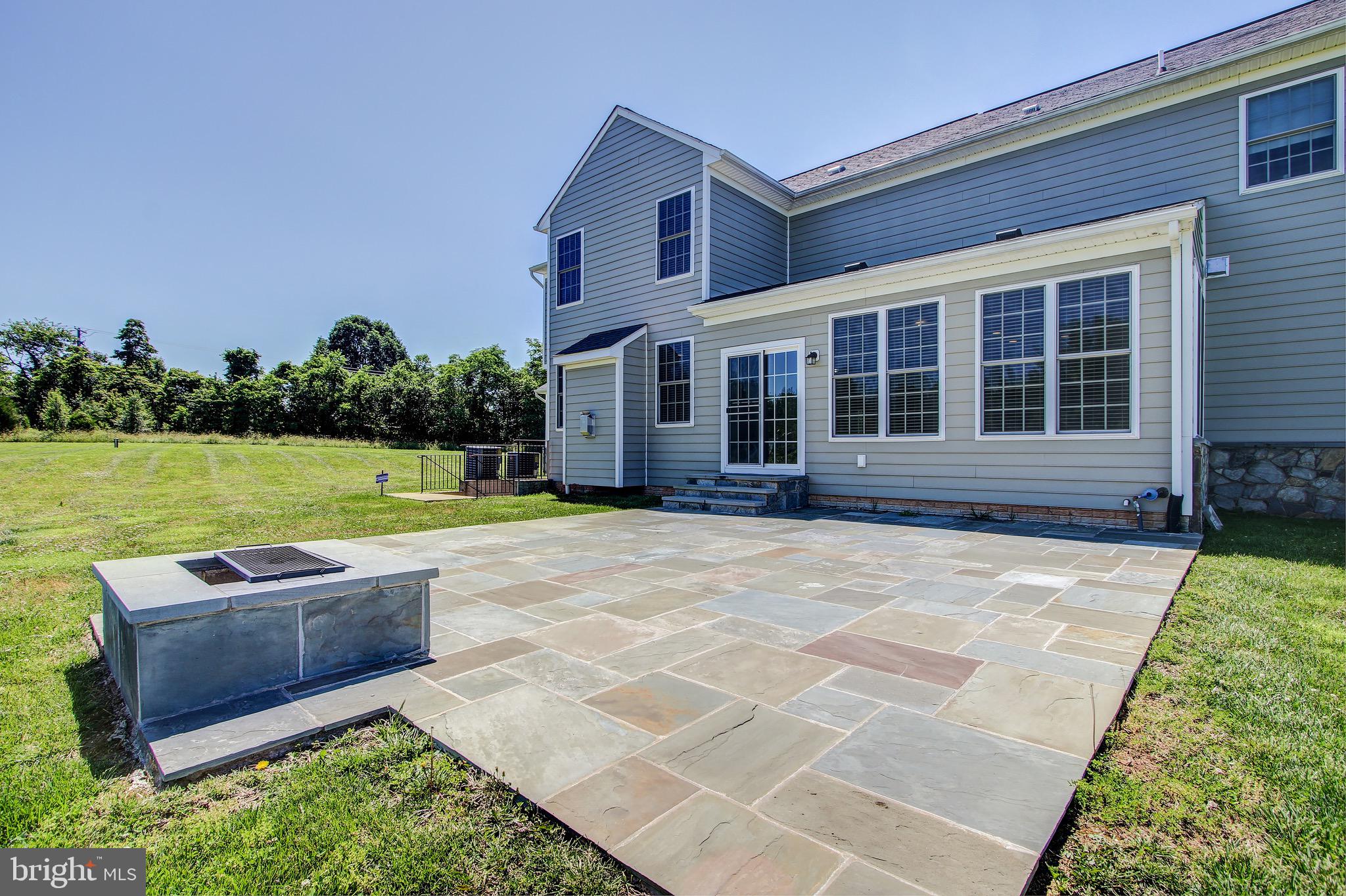 15530 Germantown Road Germantown, MD 20874 - Photo 24 of 53 Exterior Rear Patio