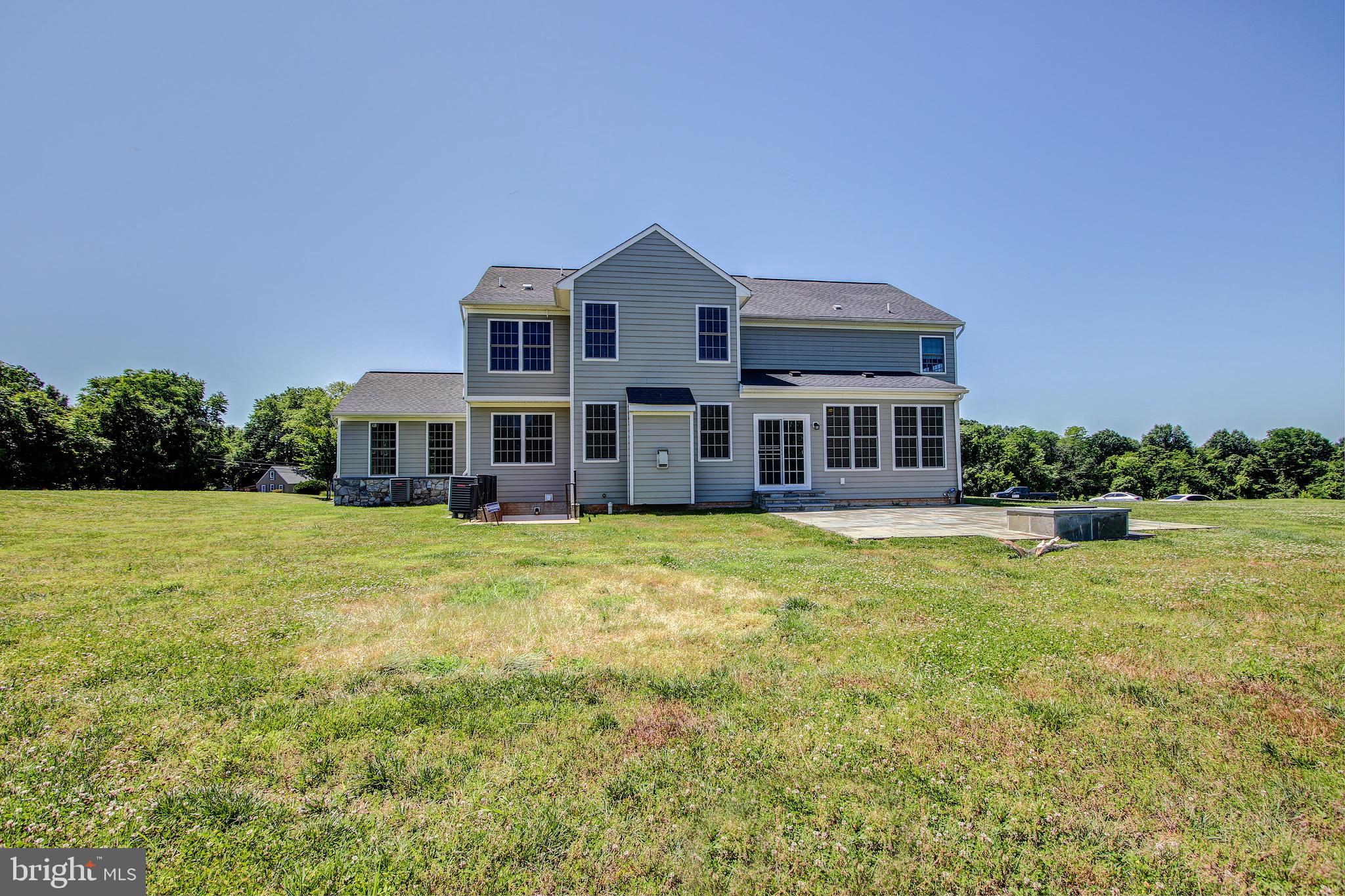 15530 Germantown Road Germantown, MD 20874 - Photo 52 of 53 Exterior Rear