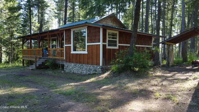 $299,000 | 1942 Two Tail Road, Bonners Ferry, ID 83805
