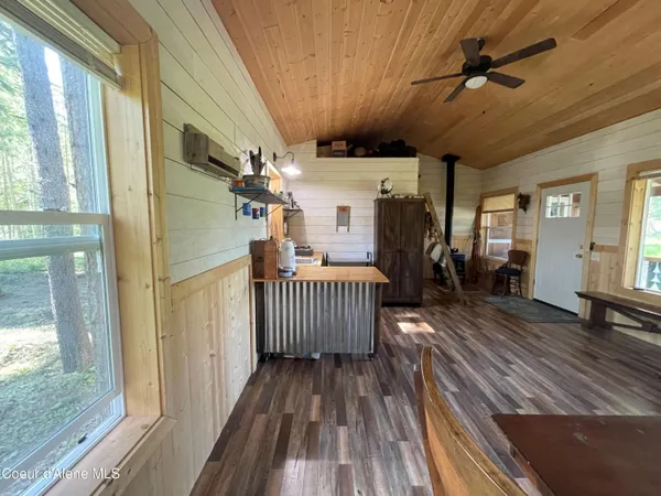 $299,000 | 1942 Two Tail Road, Bonners Ferry, ID 83805