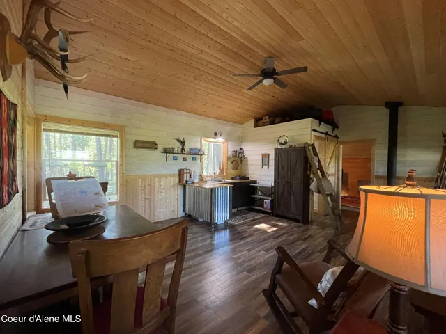 $299,000 | 1942 Two Tail Road, Bonners Ferry, ID 83805