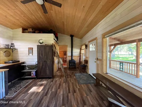 $299,000 | 1942 Two Tail Road, Bonners Ferry, ID 83805