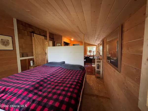 $299,000 | 1942 Two Tail Road, Bonners Ferry, ID 83805