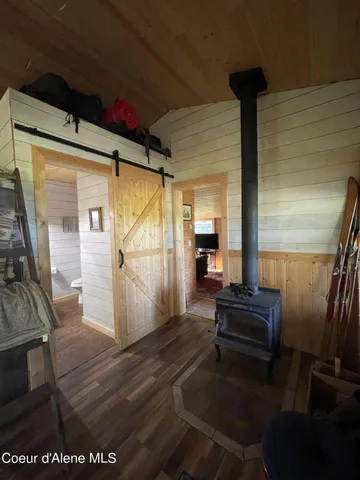 $299,000 | 1942 Two Tail Road, Bonners Ferry, ID 83805