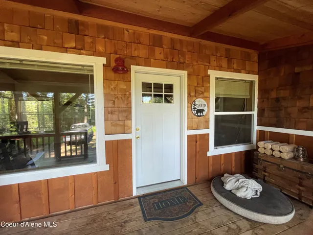$299,000 | 1942 Two Tail Road, Bonners Ferry, ID 83805