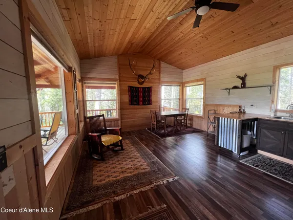$299,000 | 1942 Two Tail Road, Bonners Ferry, ID 83805