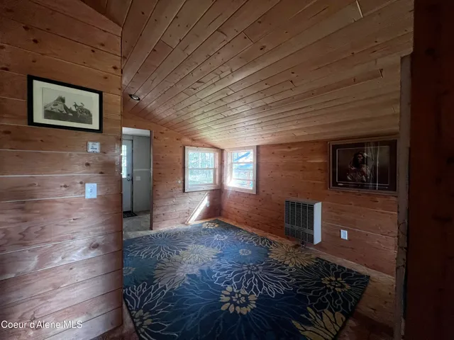 $299,000 | 1942 Two Tail Road, Bonners Ferry, ID 83805