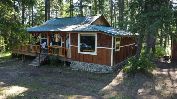 $299,000 | 1942 Two Tail Road, Bonners Ferry, ID 83805