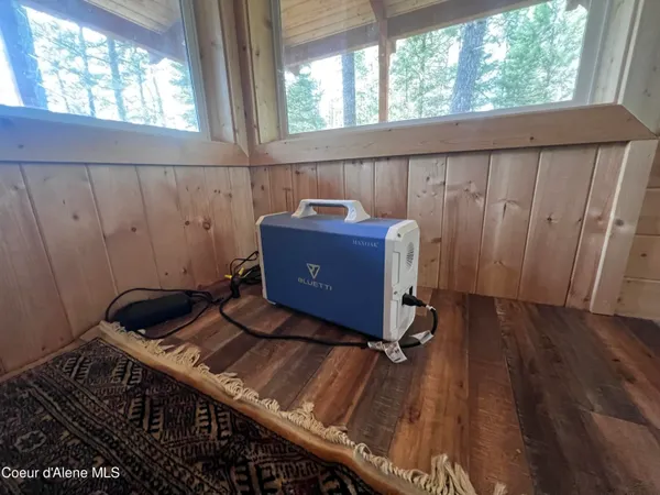 $299,000 | 1942 Two Tail Road, Bonners Ferry, ID 83805