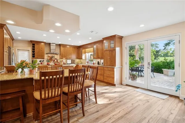 $1,200,000 | 4620 East St Bernard Highway, Meraux, LA 70075