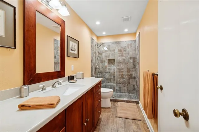 $1,200,000 | 4620 East St Bernard Highway, Meraux, LA 70075