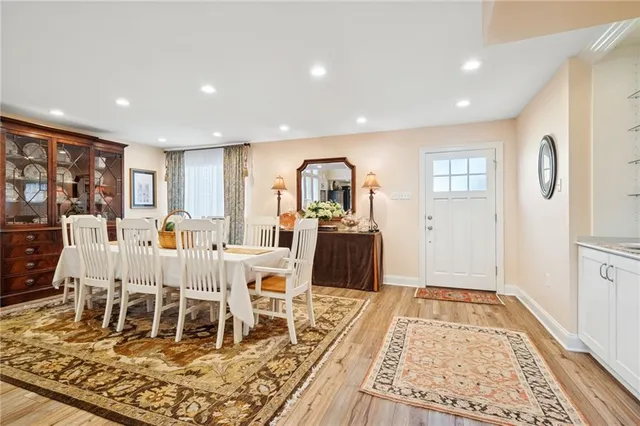 $1,200,000 | 4620 East St Bernard Highway, Meraux, LA 70075