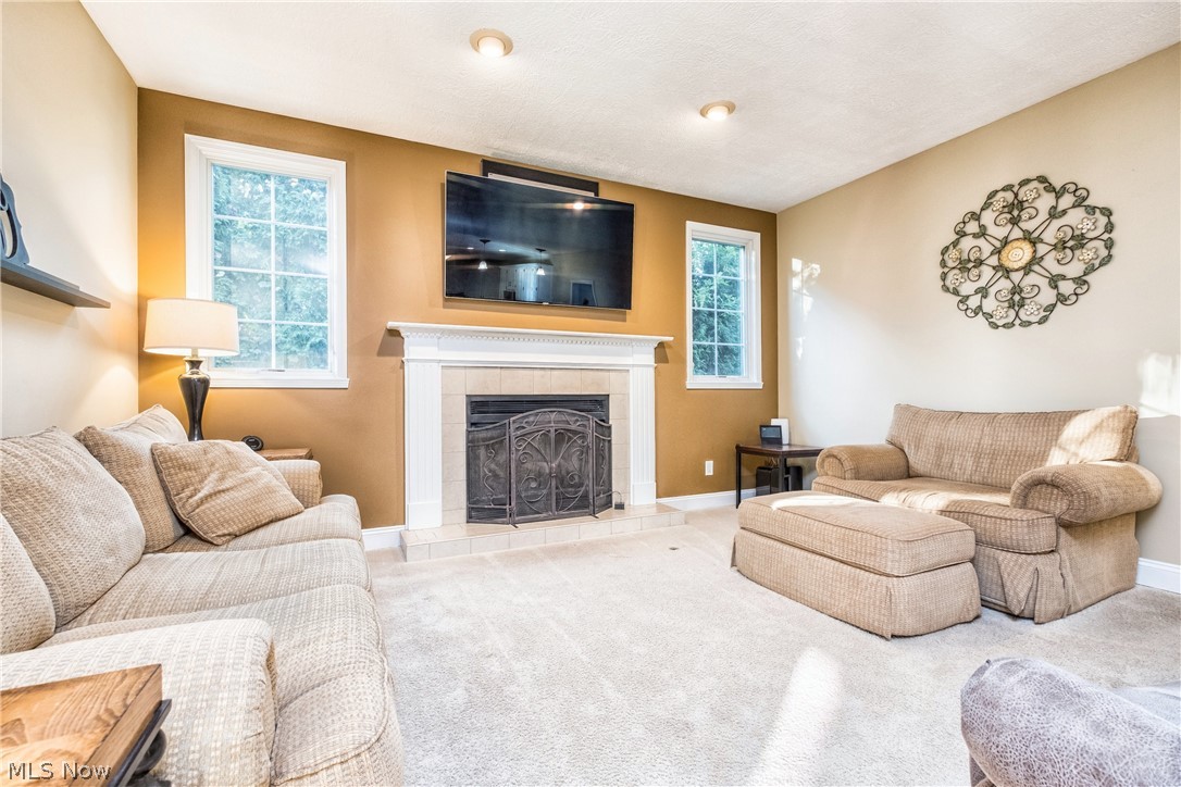 2977 Mill Ridge Circle Northwest Canton, OH 44708 - Photo 8 of 25 Gallery Image 8