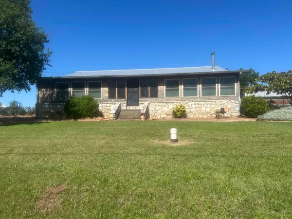 $450,000 | 1109 Ashley Avenue, Llano, TX 78643