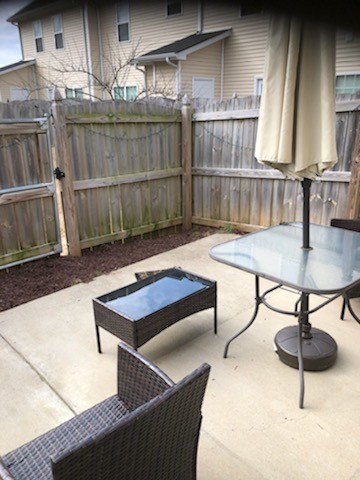 435 Kubota Drive Murfreesboro, TN 37128 - Photo 8 of 8 a room with gym equipment