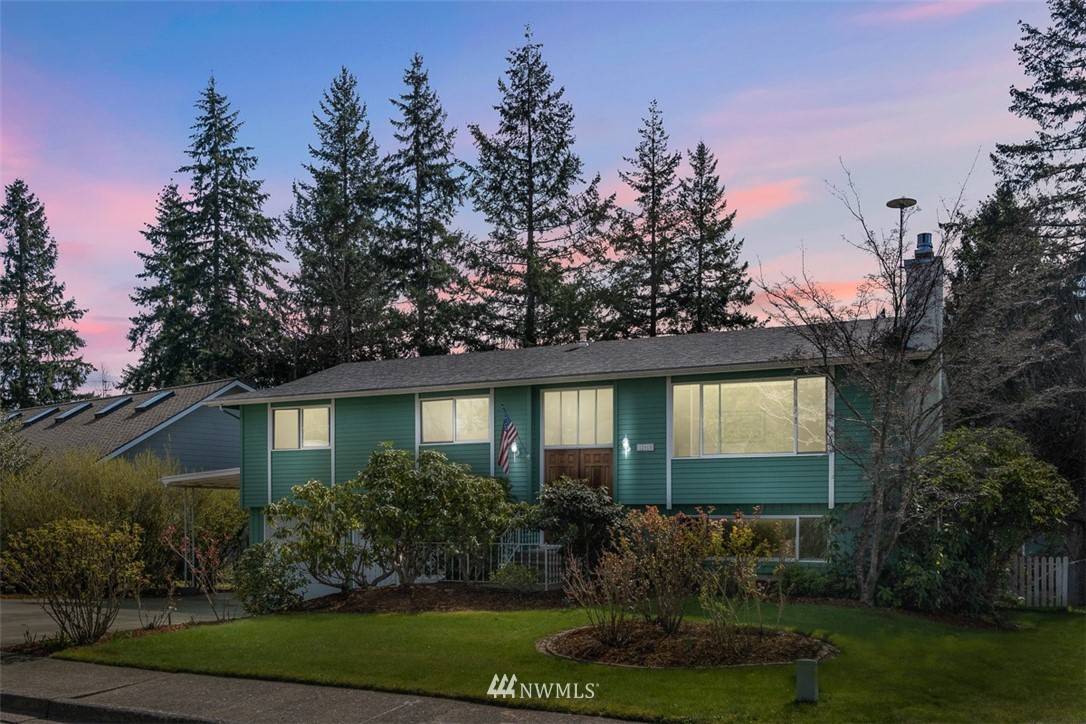 12915 Southeast 186th Street Renton, WA 98058 - Photo 1 of 40 Gallery Image 1
