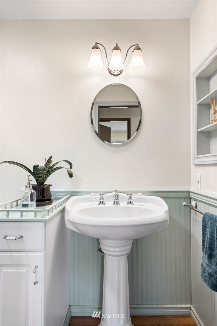 12915 Southeast 186th Street Renton, WA 98058 - Photo 17 of 40 Gallery Image 17