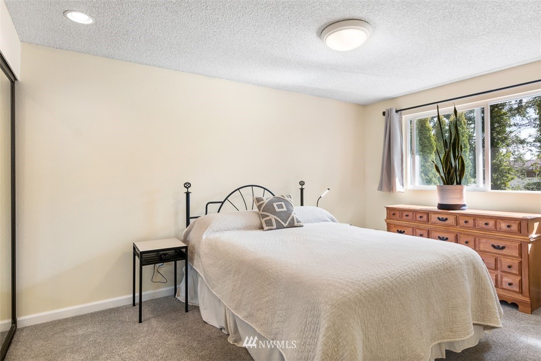12915 Southeast 186th Street Renton, WA 98058 - Photo 19 of 40 Gallery Image 19