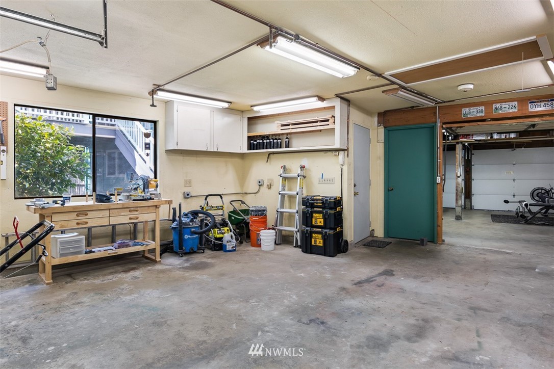 12915 Southeast 186th Street Renton, WA 98058 - Photo 27 of 40 Gallery Image 27