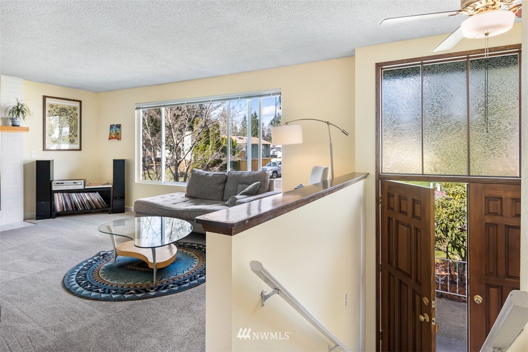 12915 Southeast 186th Street Renton, WA 98058 - Photo 4 of 40 Gallery Image 4