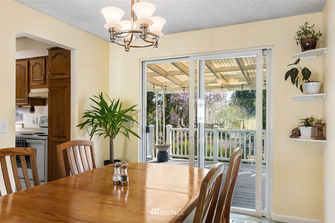 12915 Southeast 186th Street Renton, WA 98058 - Photo 9 of 40 Gallery Image 9