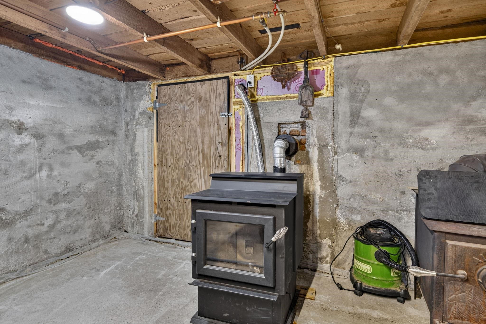 17 Grange Hall Road Acworth, NH 03607 - Photo 39 of 60