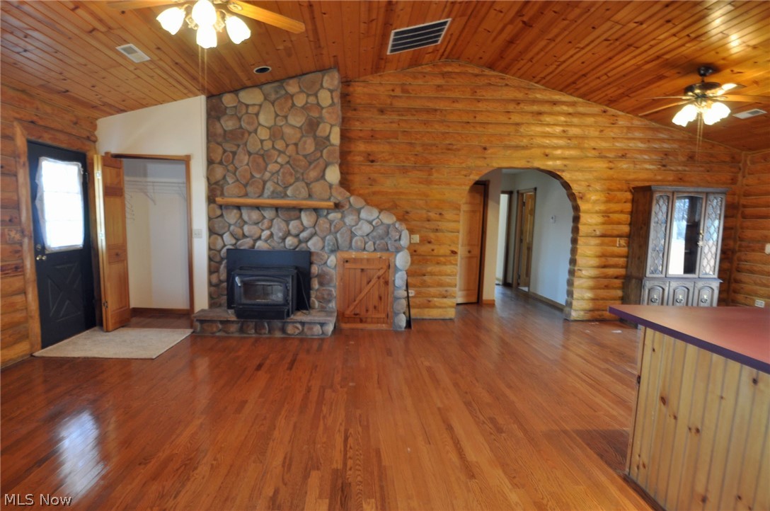 1978 Jaycox Road Avon, OH 44011 - Photo 4 of 27 Gallery Image 4