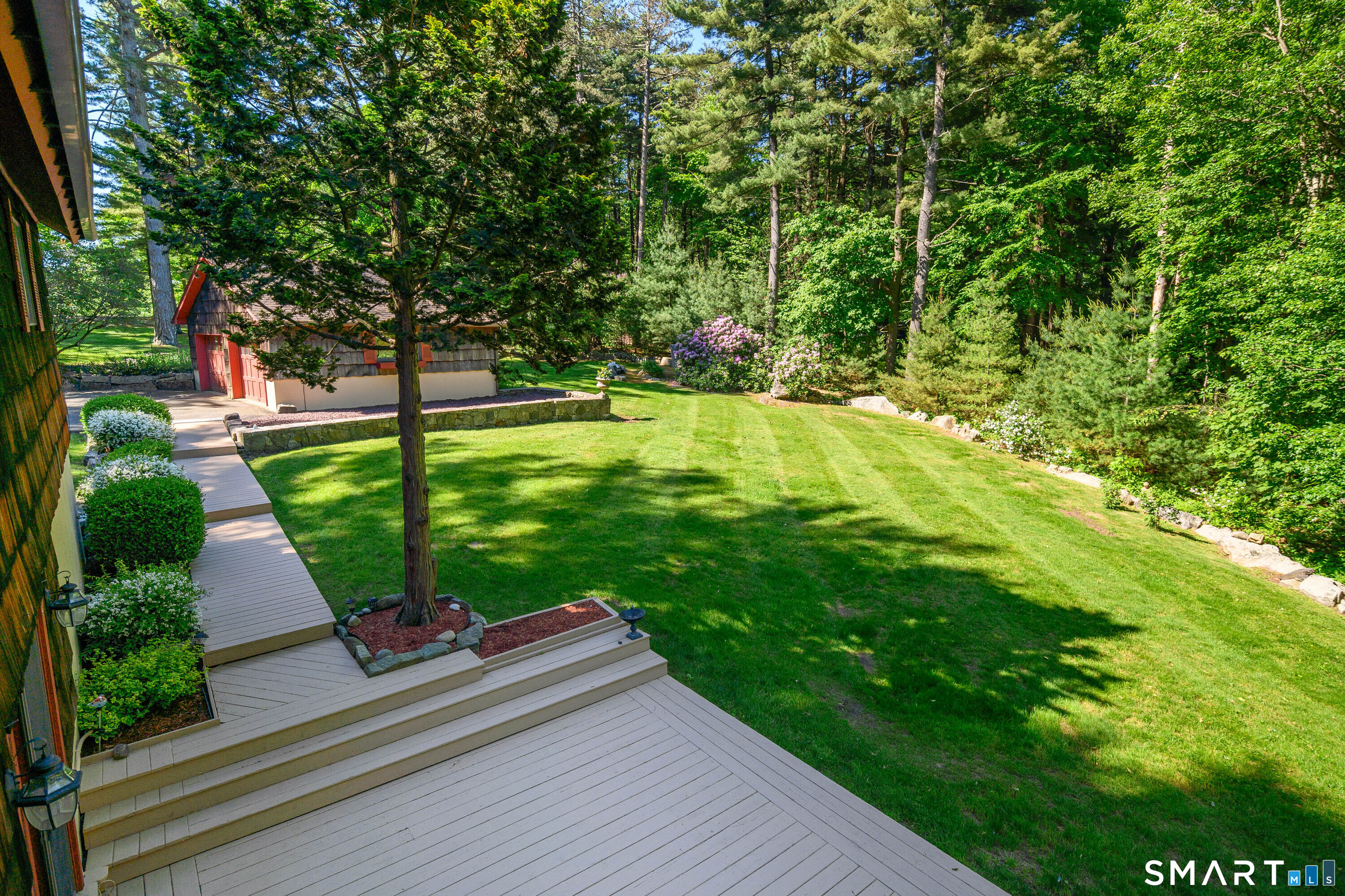 238 Pine Hill Road New Fairfield, CT 06812 - Photo 9 of 34