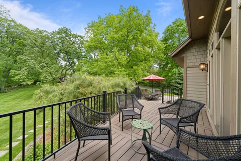 $1,299,999 | W4390 North Lake Shore Drive, Linn, WI 53147