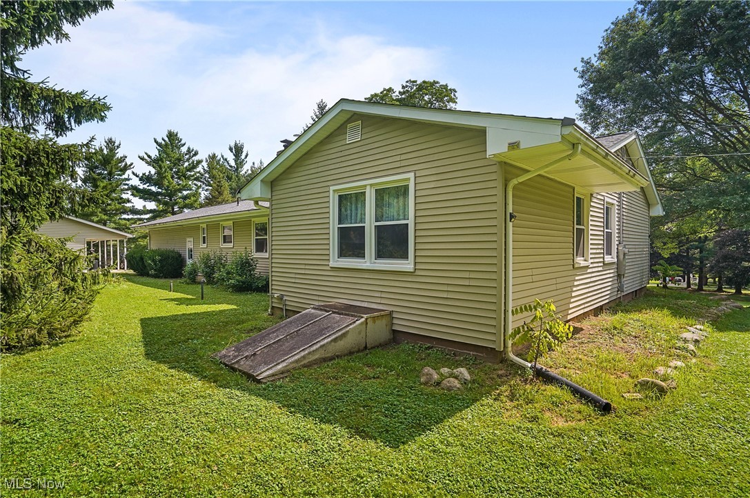 12221 Chamberlain Road Aurora, OH 44202 - Photo 10 of 50 Gallery Image 10