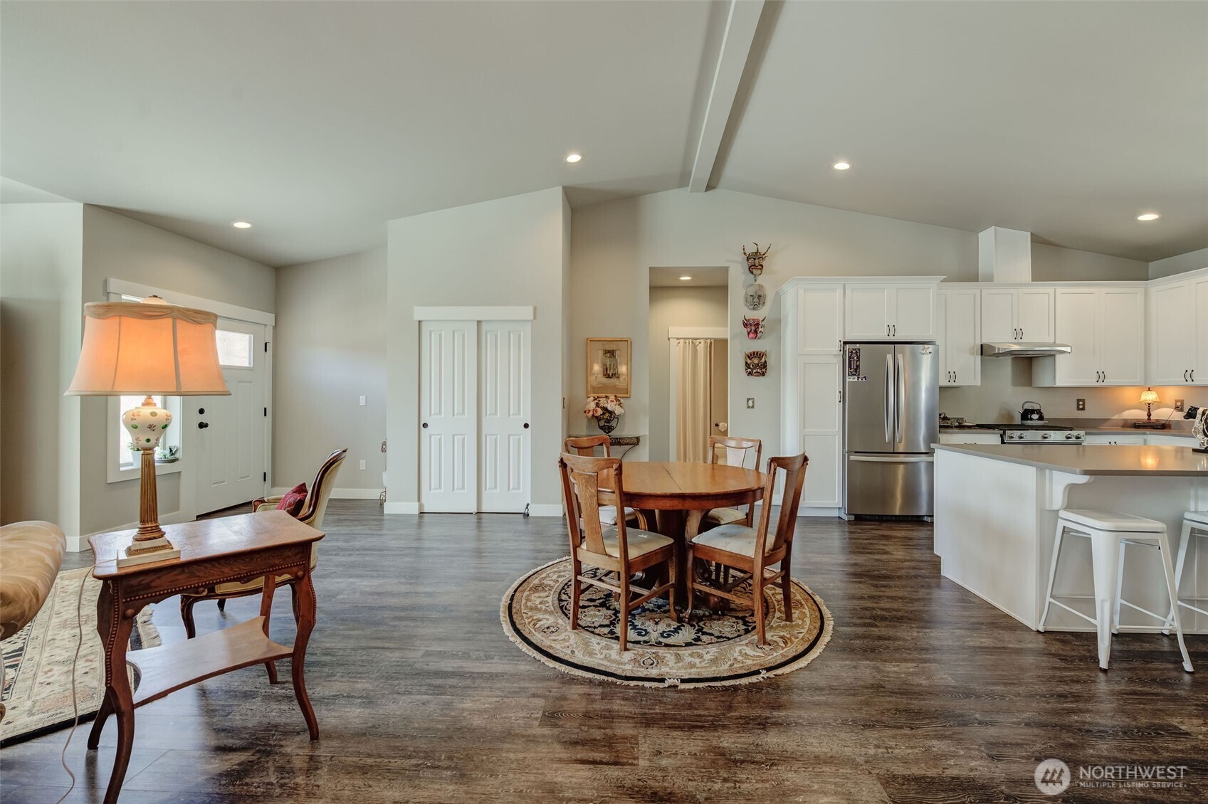 227 Pershing Circle Wenatchee, WA 98801 - Photo 12 of 38 a large kitchen with a table and chairs