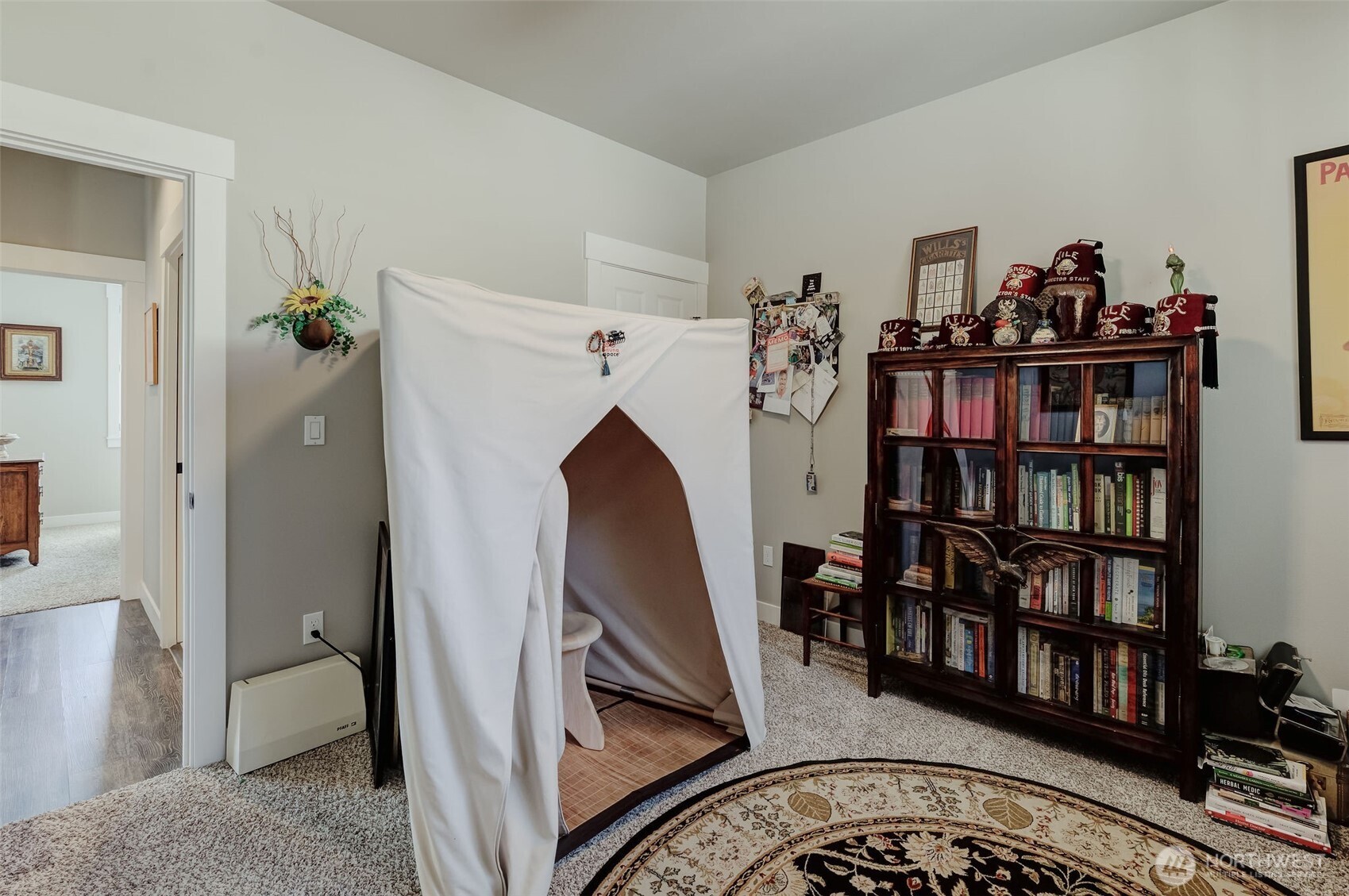 227 Pershing Circle Wenatchee, WA 98801 - Photo 28 of 38 a view of a livingroom with furniture and staircase