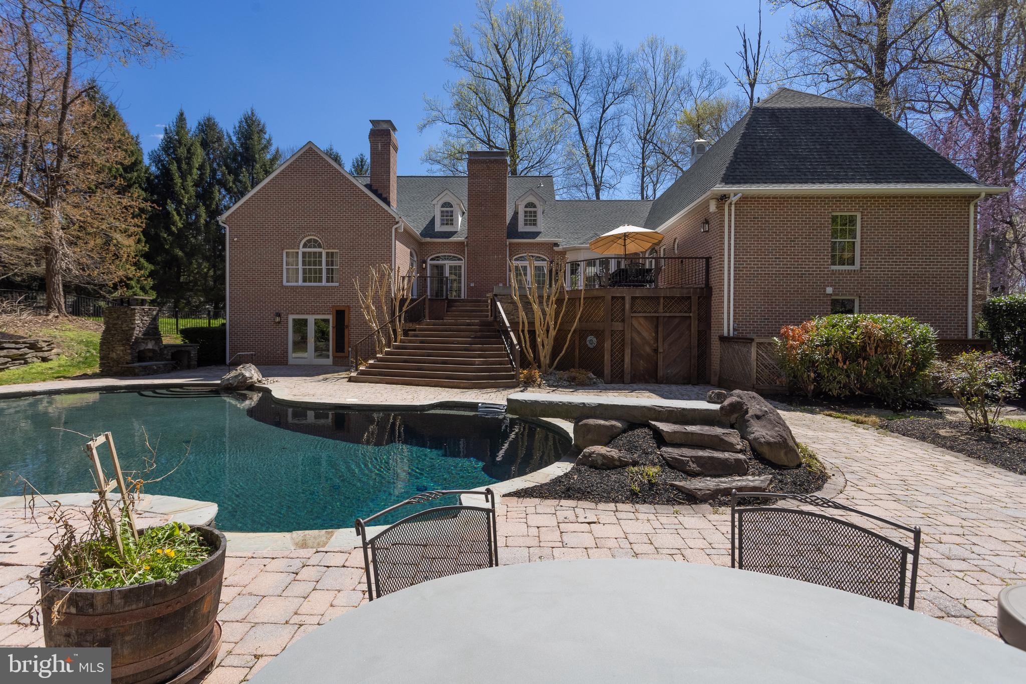 3040 Oak Farm Road Churchville, MD 21028 - Photo 40 of 51 CUSTOM DESIGNED BLUESTONE TABLE AND DIVING AREA
