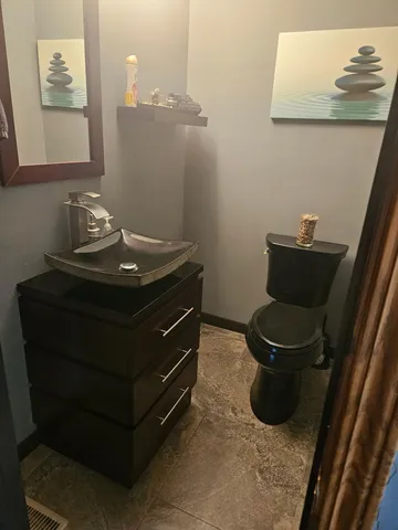 $679,900 | 5395 South Carbon Hill Road, Gardner, IL 60424