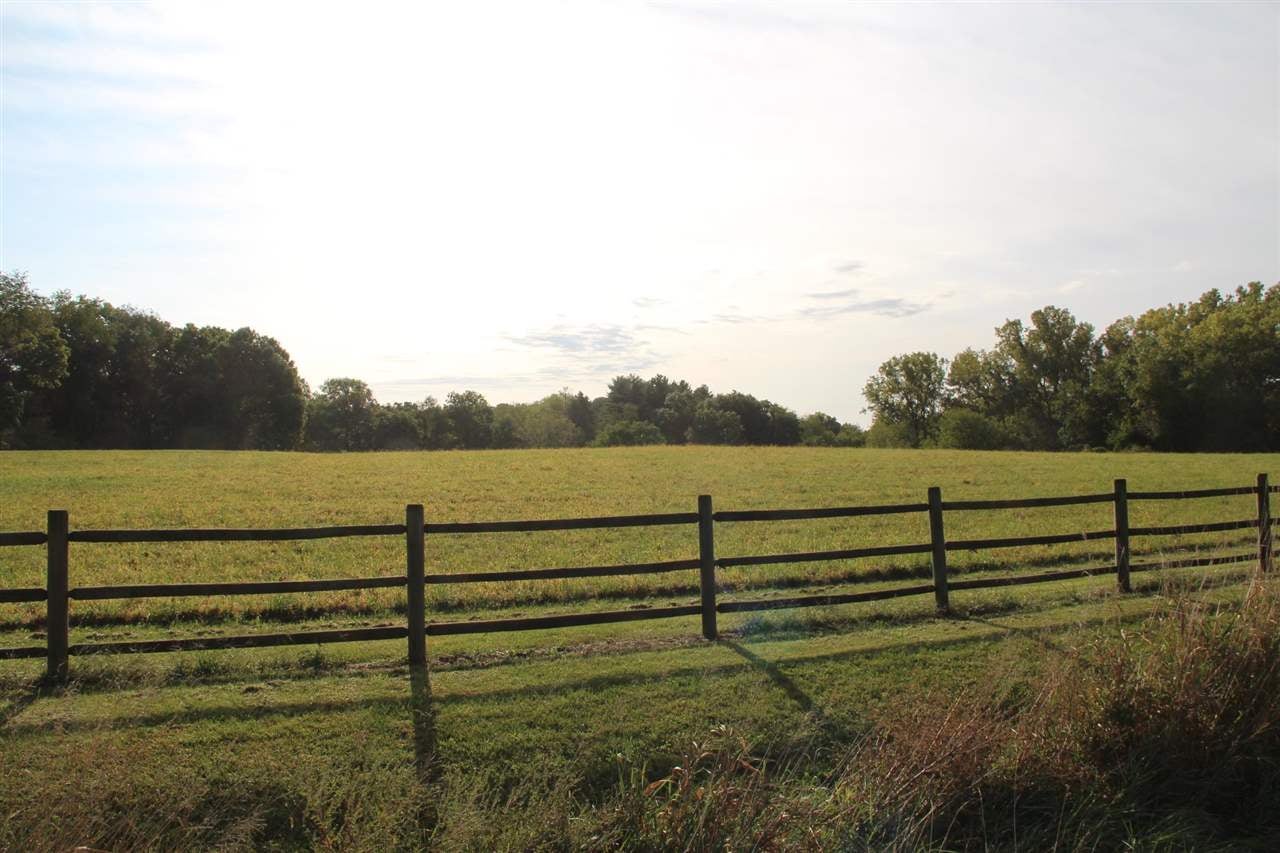 5.60 Acres M/l Lake Manor Road Solon, IA 52333 - Photo 3 of 17 Gallery Image 3