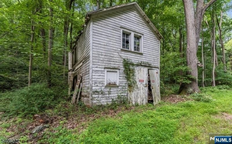 Sweet Hollow Road Milford, NJ 08848 - Photo 4 of 14