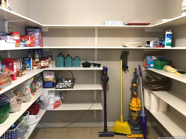 $299,900 | 11302 Candle Park, San Antonio, TX 78249