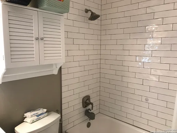 $299,900 | 11302 Candle Park, San Antonio, TX 78249