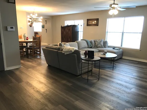 $299,900 | 11302 Candle Park, San Antonio, TX 78249