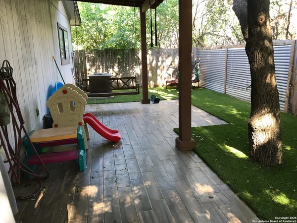 $299,900 | 11302 Candle Park, San Antonio, TX 78249