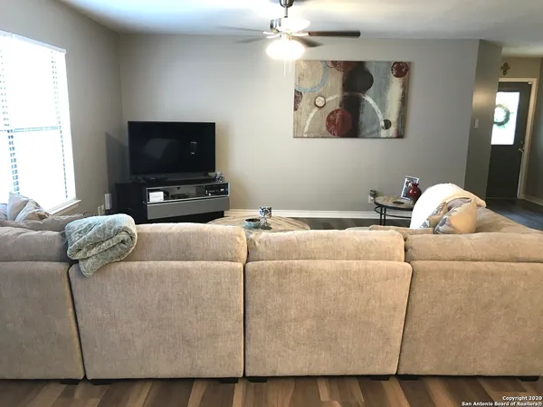 $299,900 | 11302 Candle Park, San Antonio, TX 78249