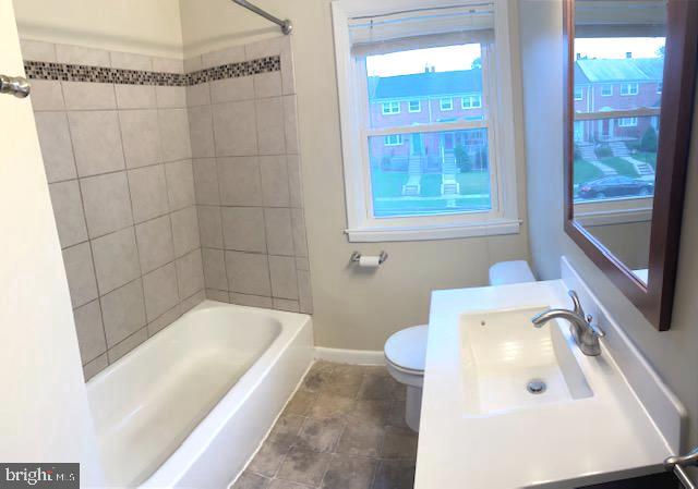 2132 Pitney Road Baltimore, MD 21234 - Photo 18 of 29 Full Bath Upper level