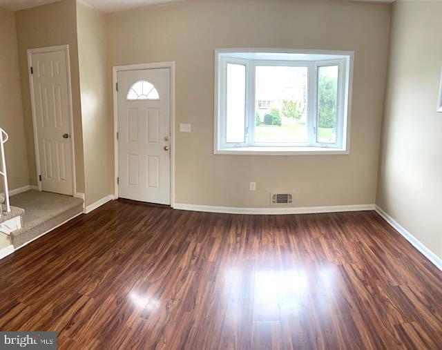 2132 Pitney Road Baltimore, MD 21234 - Photo 9 of 29 Living room with Bay Window