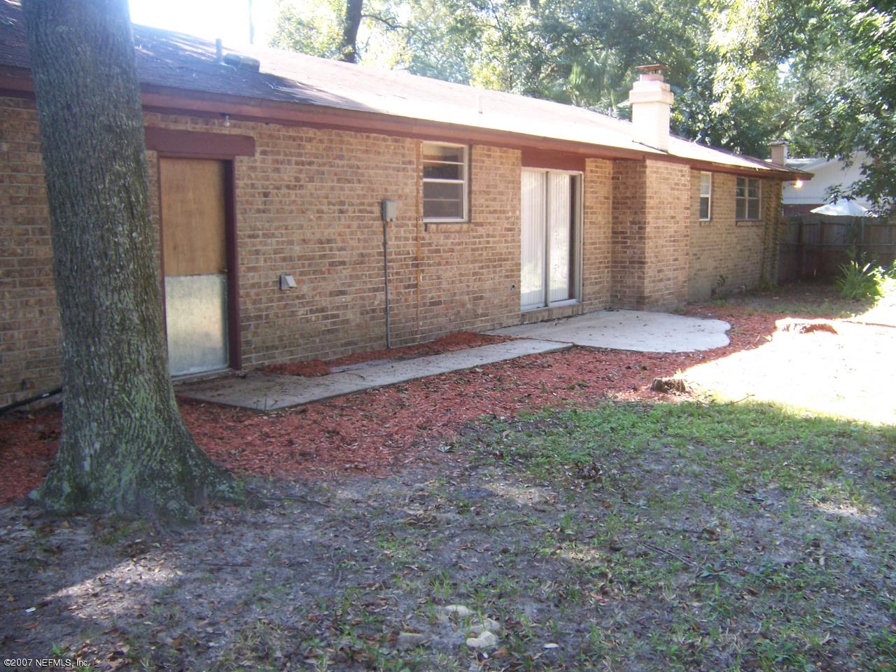 5341 Santa Rosa Way Jacksonville, FL 32211 - Photo 2 of 3 Rear of House