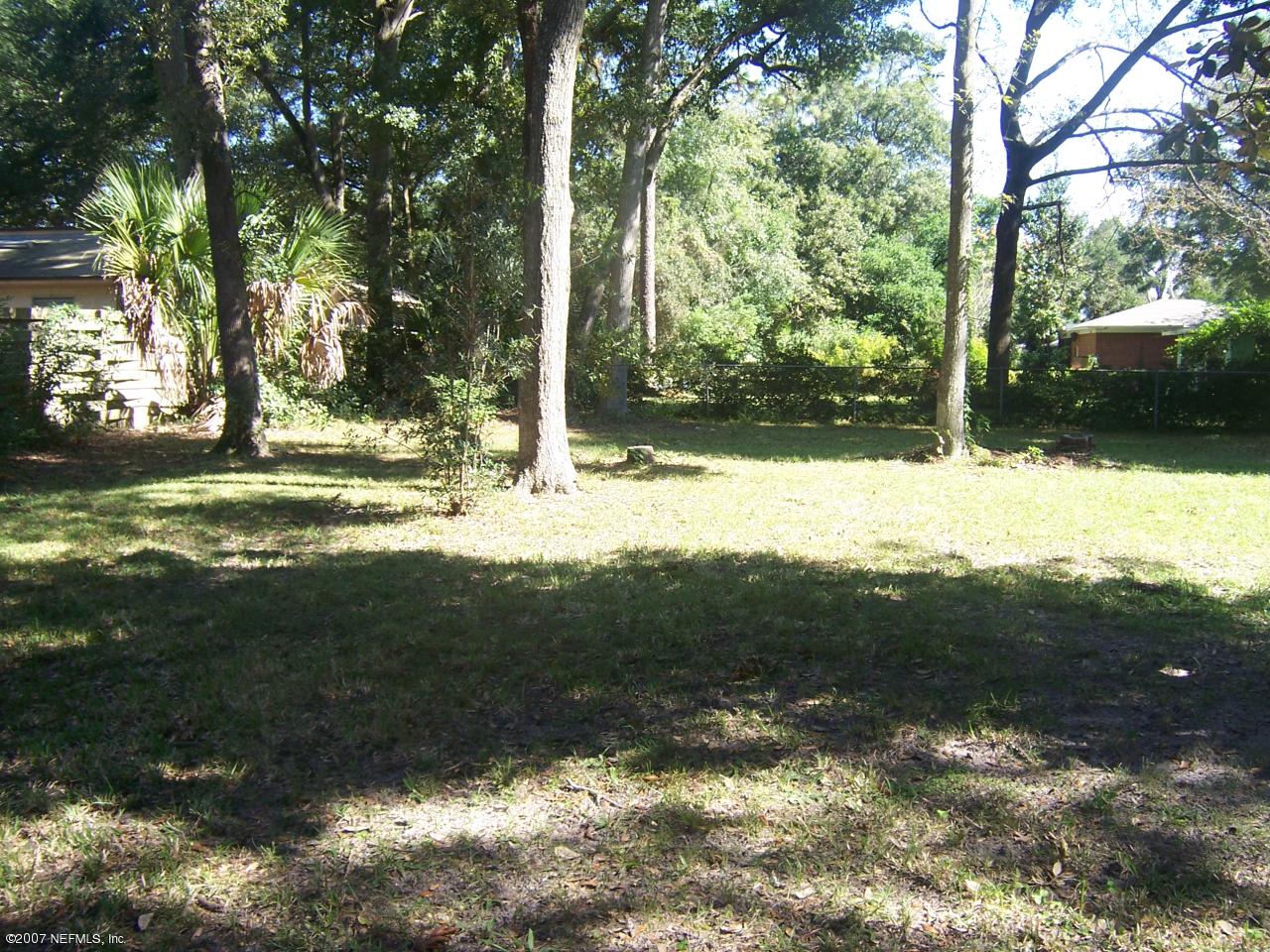 5341 Santa Rosa Way Jacksonville, FL 32211 - Photo 3 of 3 Back Yard