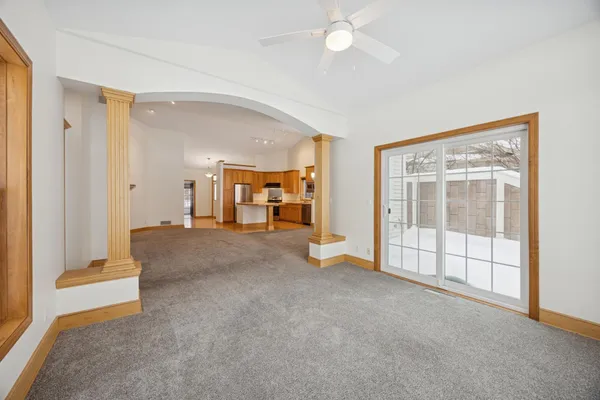 $449,000 | 519 Holly Lane North, Oakdale, MN 55128