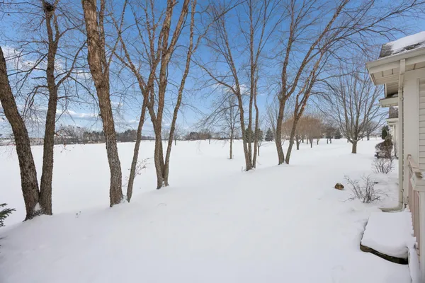 $449,000 | 519 Holly Lane North, Oakdale, MN 55128